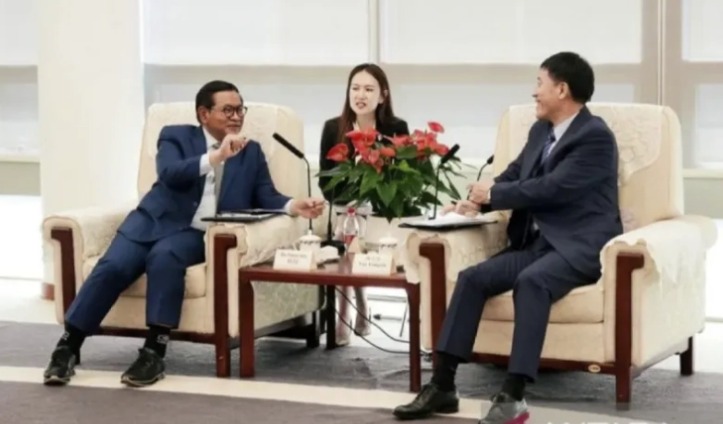 雅加达推进与深圳结为友好城市合作